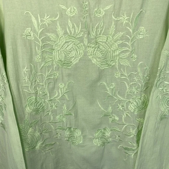 Soft Surroundings Green Embroidered Blouse Size Small - Picture 4 of 8